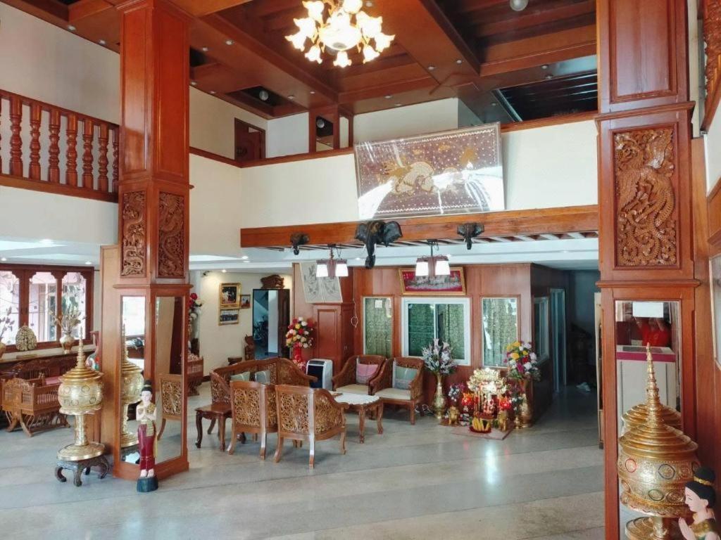 Ngamta Hotel Мэхонгсон Экстерьер фото