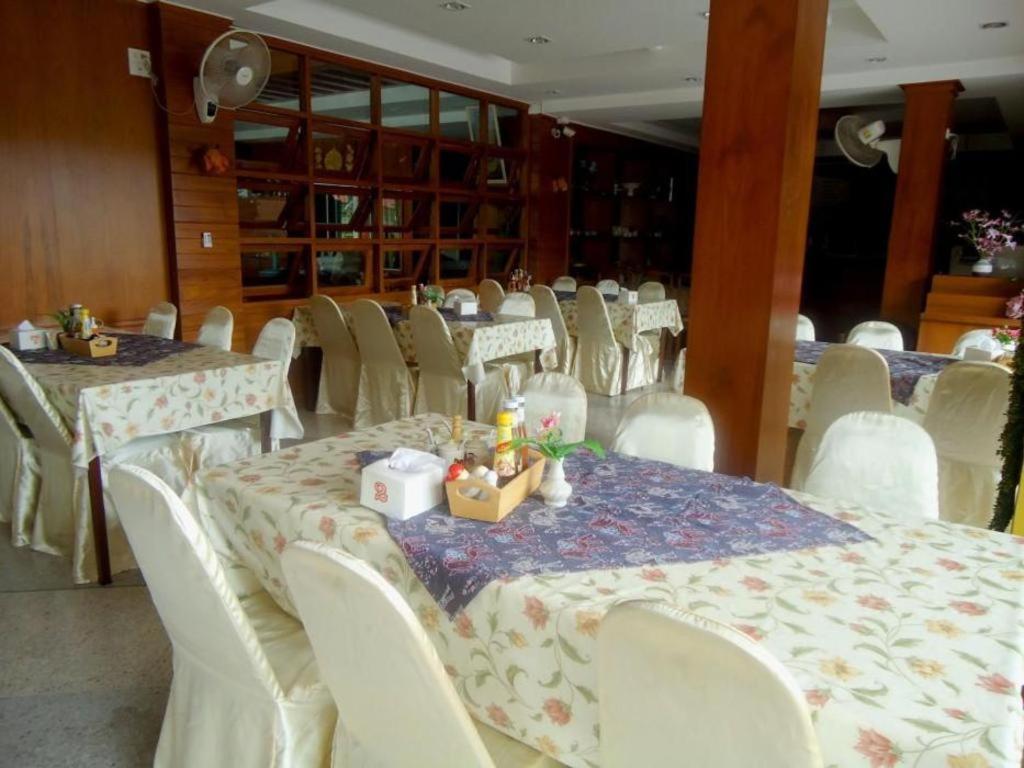 Ngamta Hotel Мэхонгсон Экстерьер фото