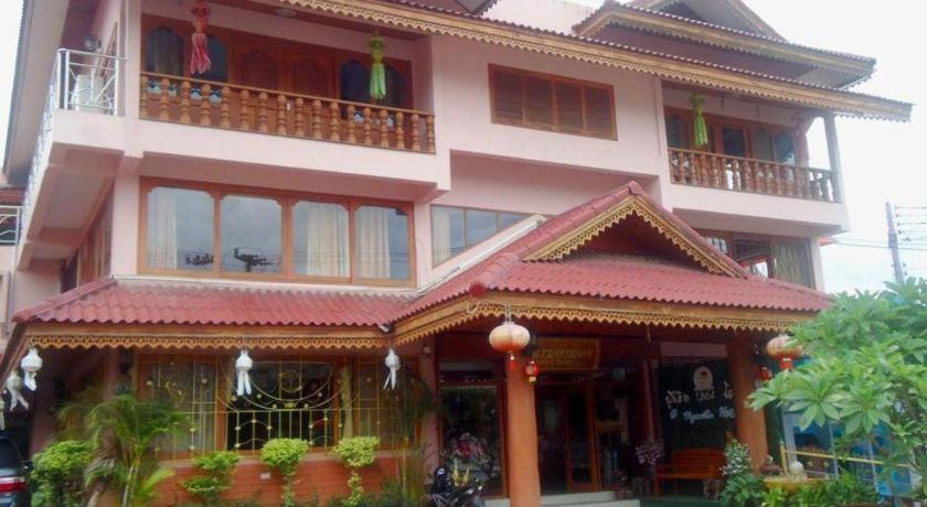 Ngamta Hotel Мэхонгсон Экстерьер фото