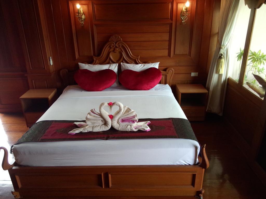 Ngamta Hotel Мэхонгсон Экстерьер фото