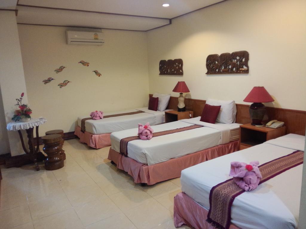Ngamta Hotel Мэхонгсон Экстерьер фото